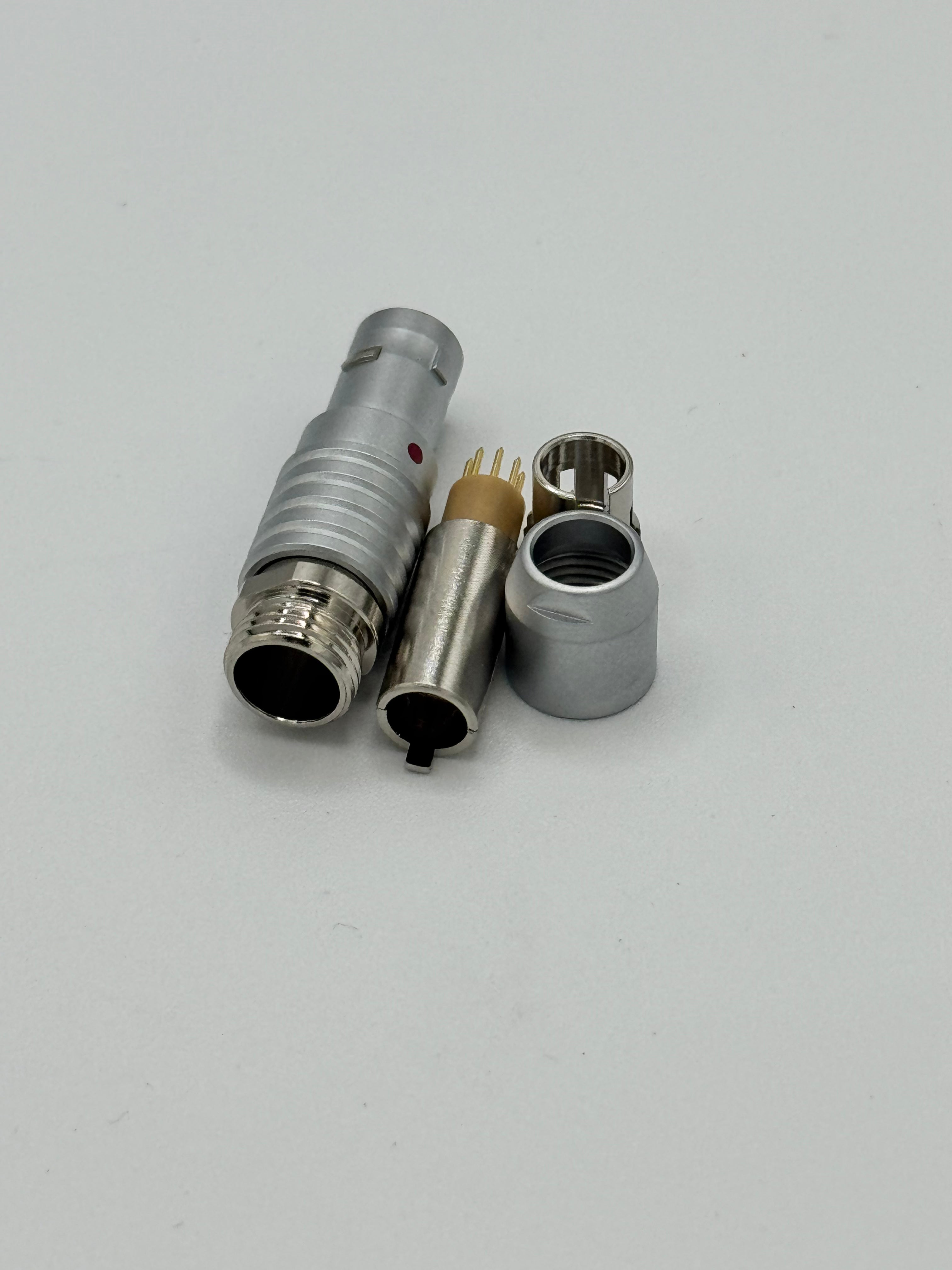 9-Pin EXT STRAIGHT V-Raptor Connectors by MOCO [1 Connector]