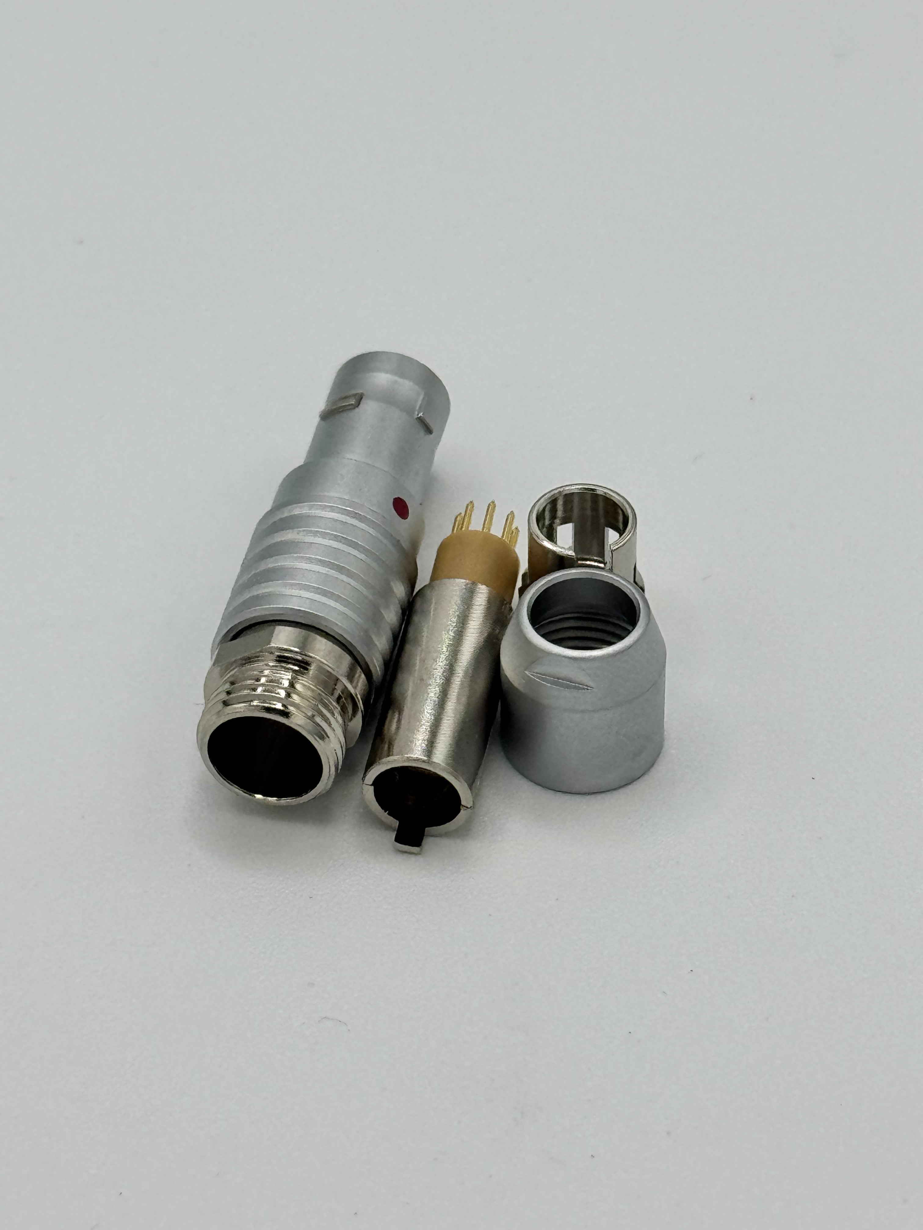 9-Pin EXT STRAIGHT V-Raptor Connectors by MOCO [1 Connector]