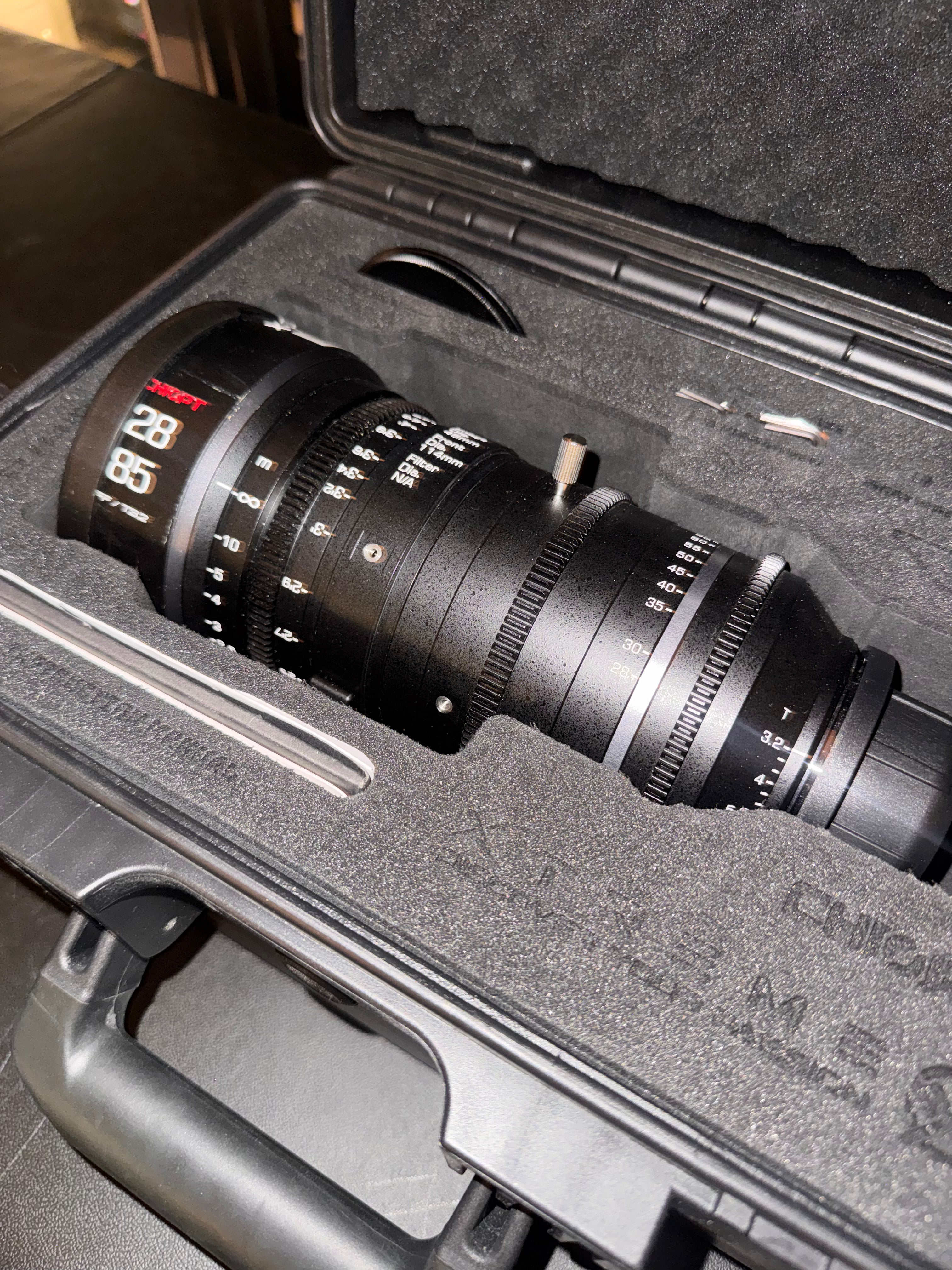 CHIOPT XTREME Zoom 28-85mm T3.2 PL Mount Cine Lens